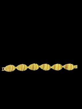 J7. Retro Shell Bracelet - 18K Gold Plated - 7” - No Cancels